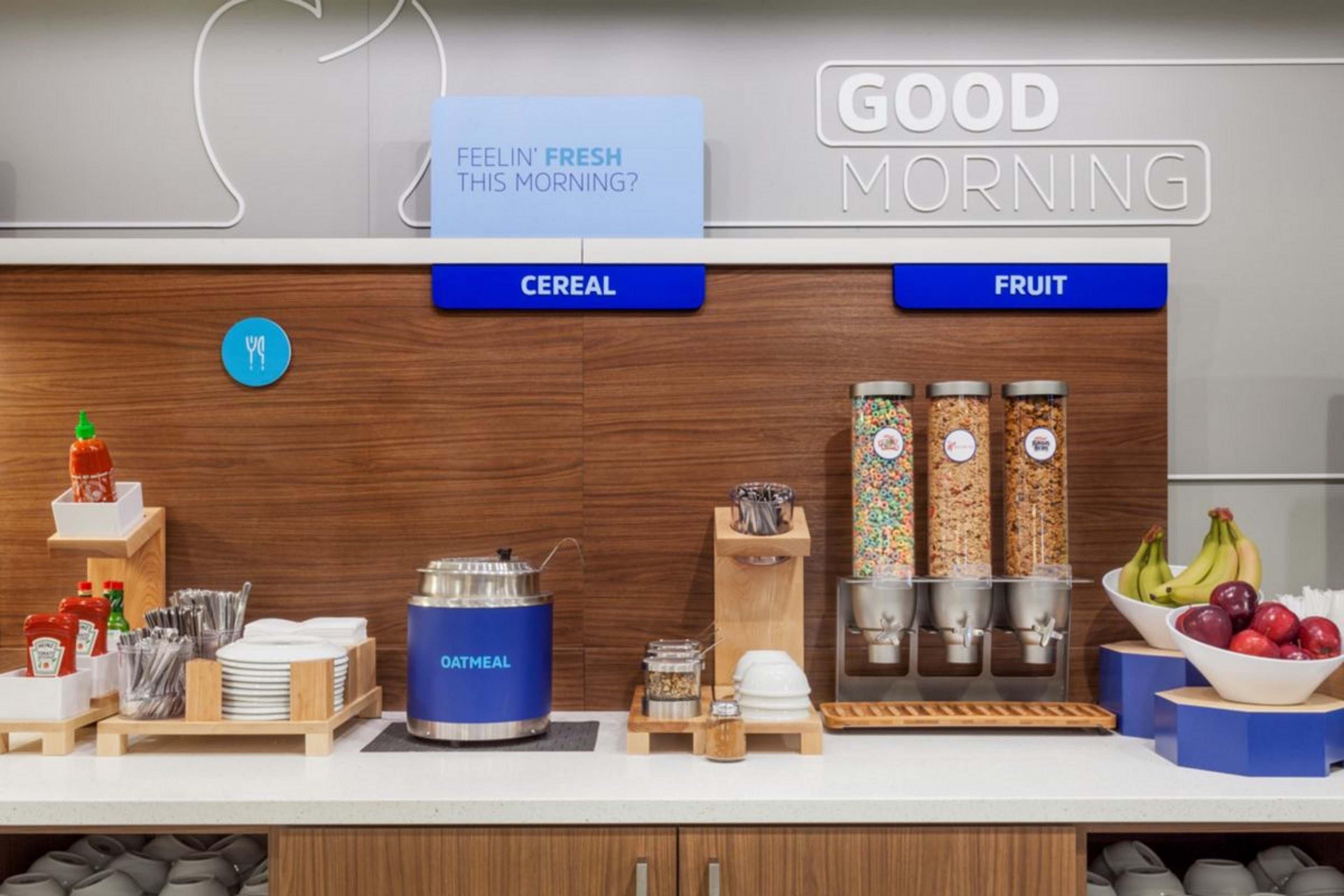 Holiday Inn Express & Suites Detroit - Novi By Ihg Buitenkant foto