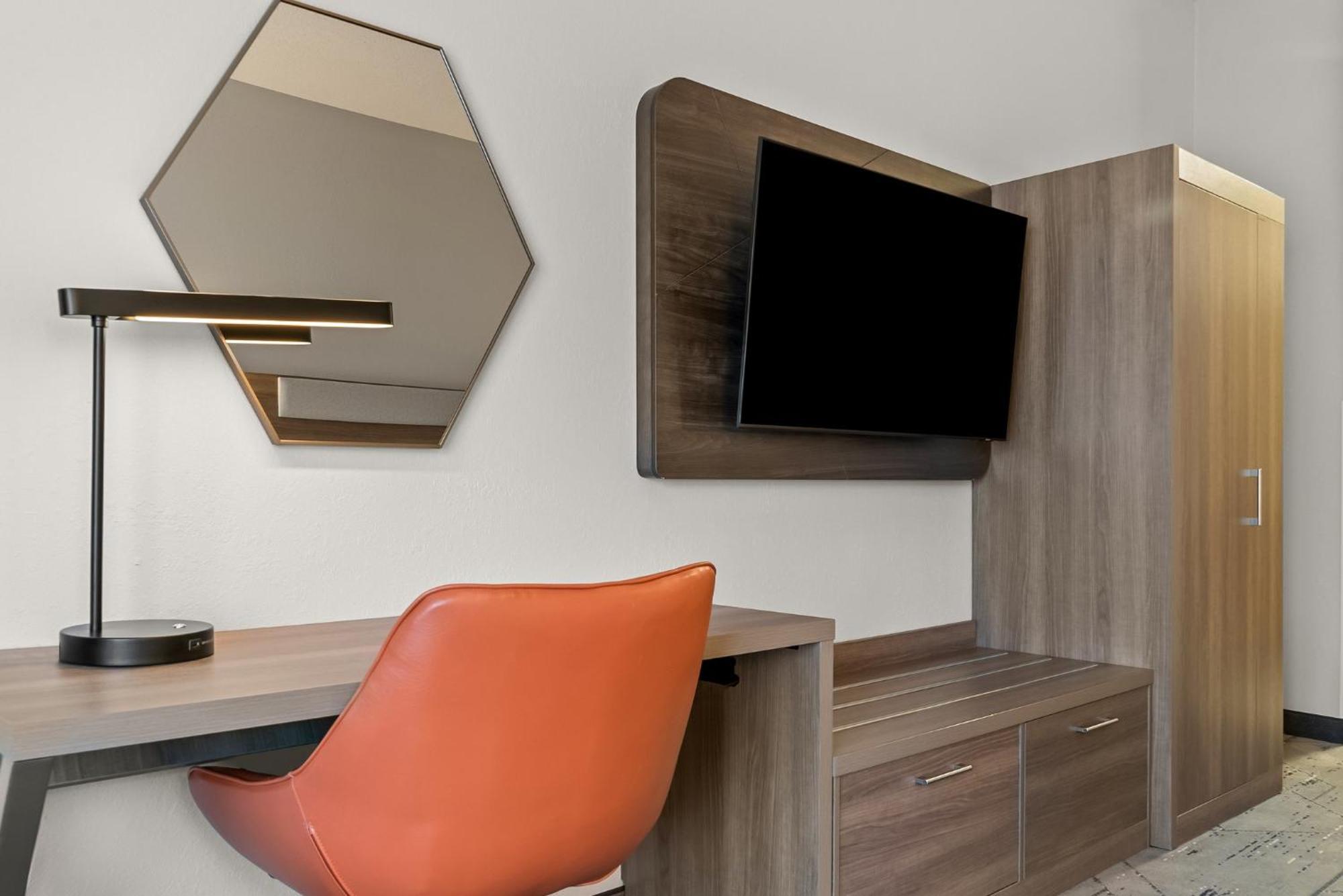 Holiday Inn Express & Suites Detroit - Novi By Ihg Buitenkant foto